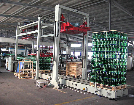 Fleje de PET: el guardián de la seguridad del transporte de botellas de vidrio en todos los escenarios de la industria